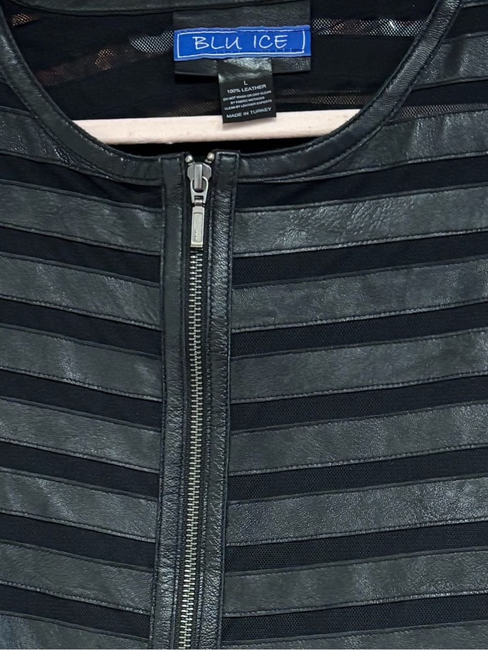 Women's Black Striped Zip-Front Jacket - Picture 3 of 3